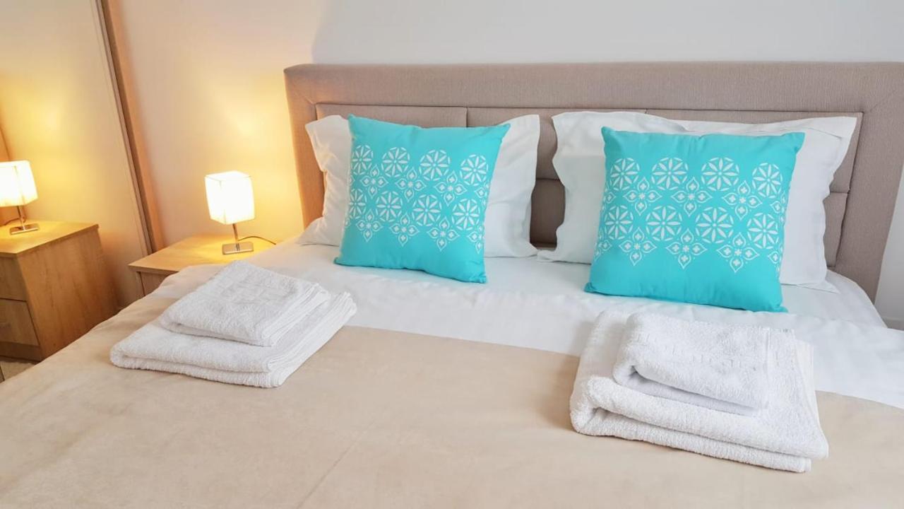 Appartement Skyblue - 2 Bedrooms & Free Parking *