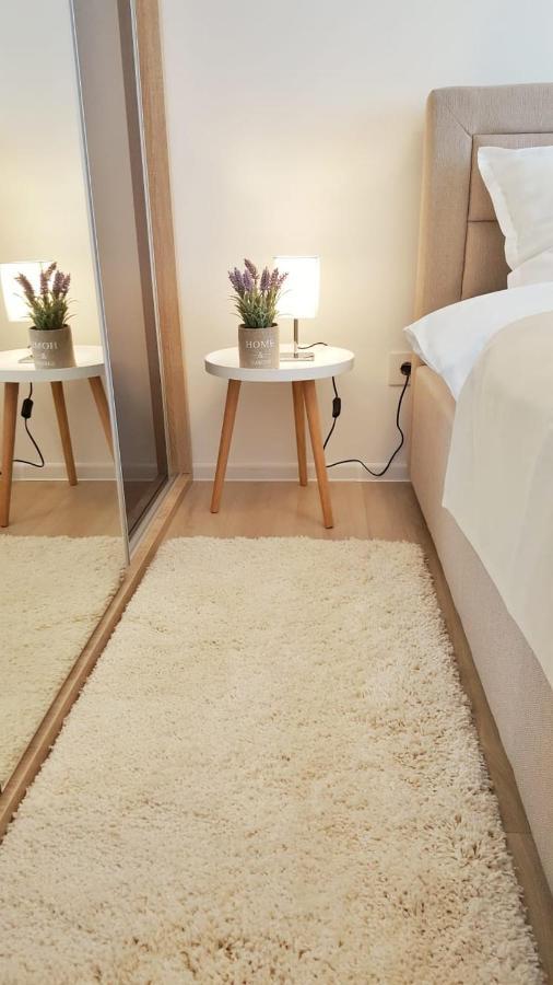 Apartment Skyblue - 2 Bedrooms & Free Parking Oradea