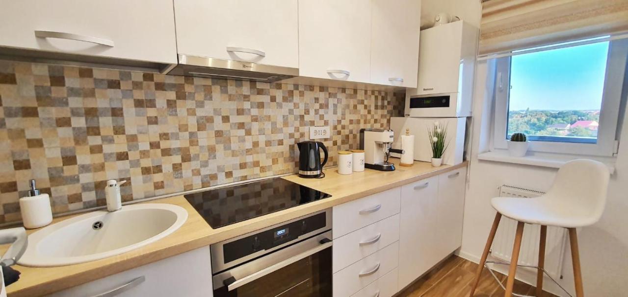 Skyblue - 2 Bedrooms & Free Parking
